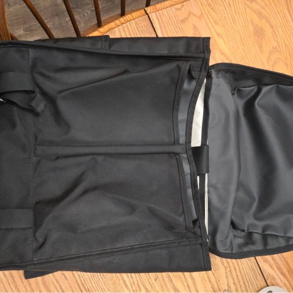 Chrome Industries Soma Messenger Bag - Picture 6 of 8